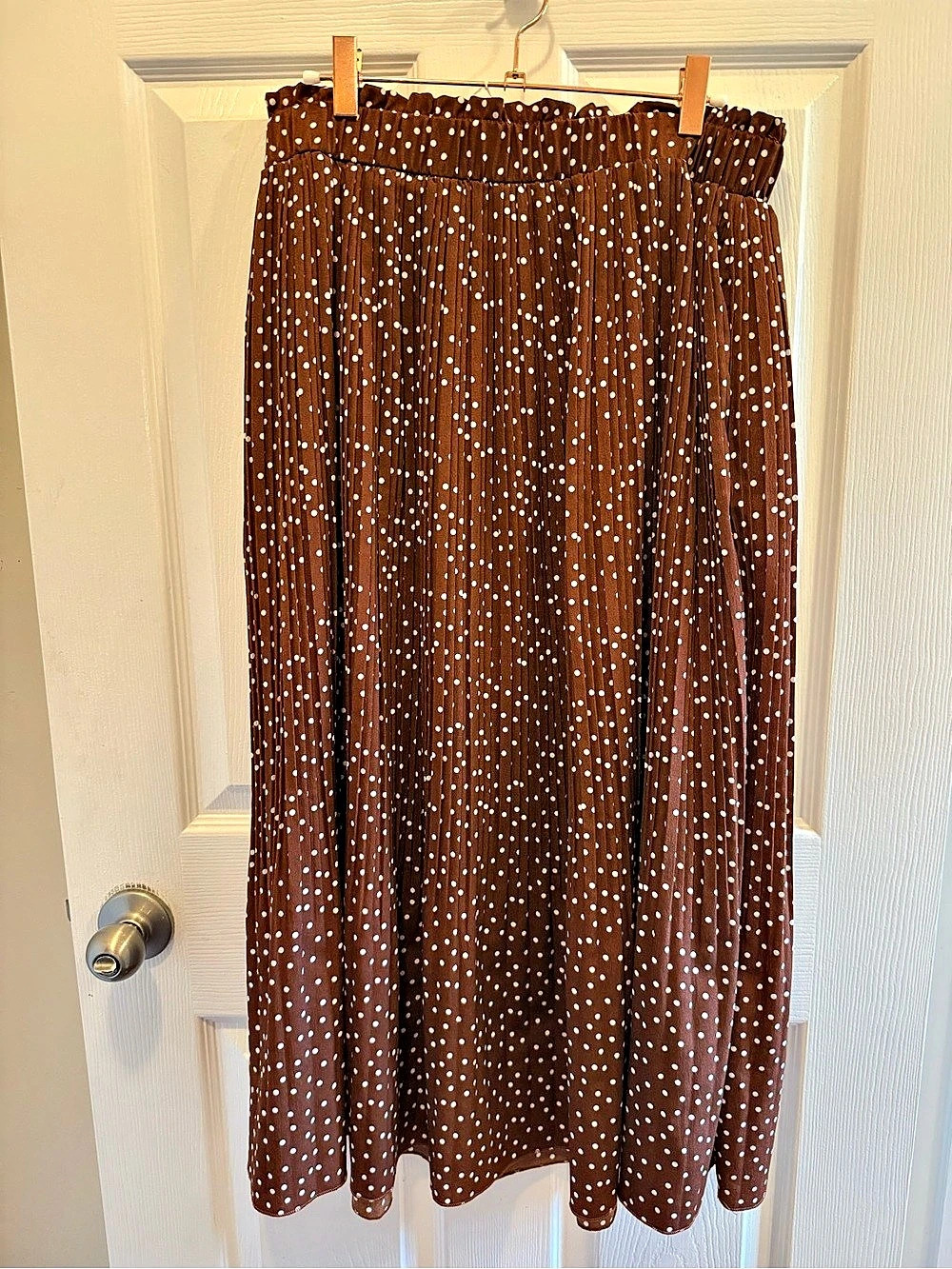 Brown Polka Dot Maxi Skirt in Brown & White Size XL